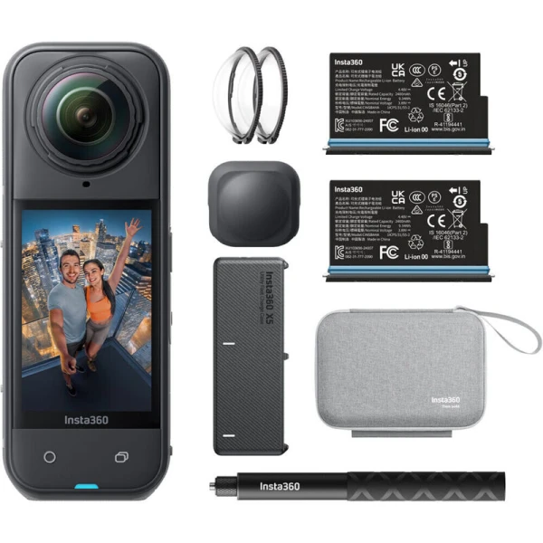 Insta360 X5 Essentials Bundle 8K
