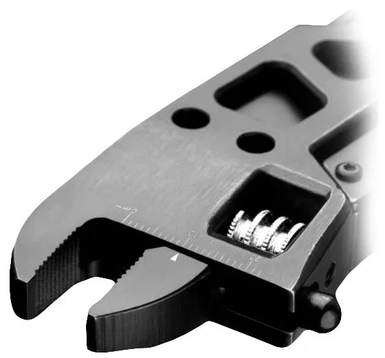 Мультитул Xiaomi NexTool Multi-function Wrench Knife NE20145